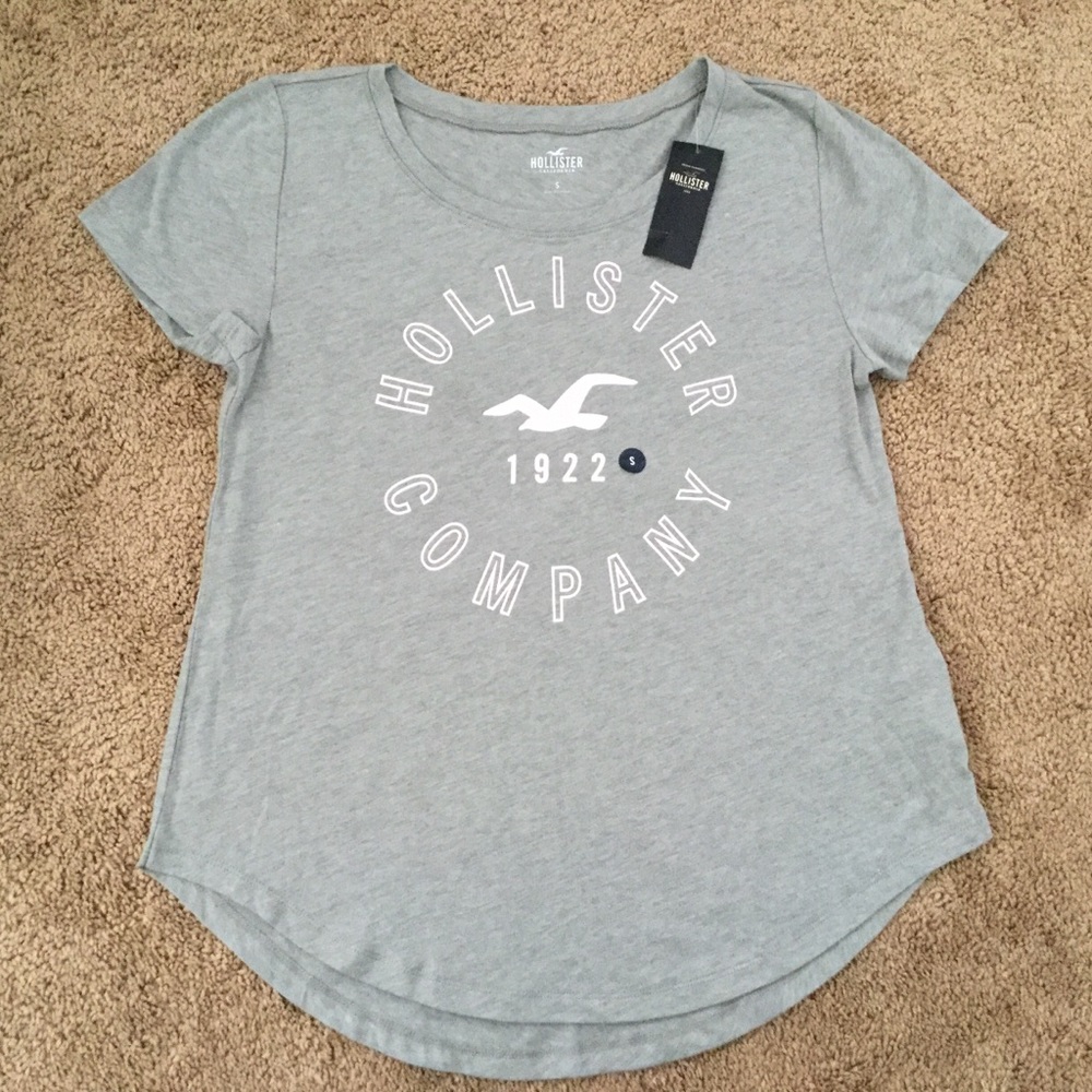 【HOLLISTER】Women’s T- shirt